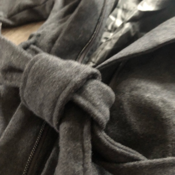 YOKI Winter Jacket - Picture 3 of 5